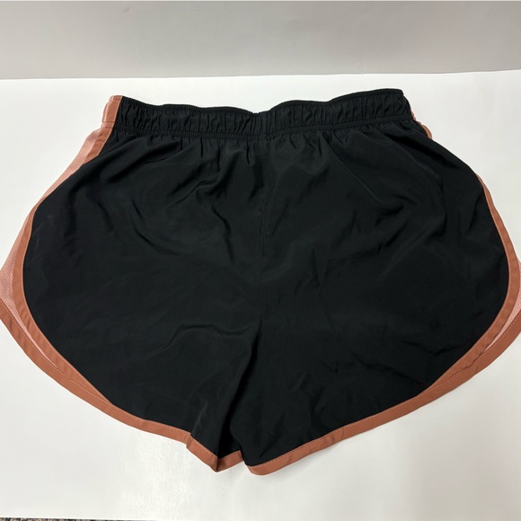 Nike Dri Fit Shorts Black Copper Color Trim Sz M - Picture 2 of 2